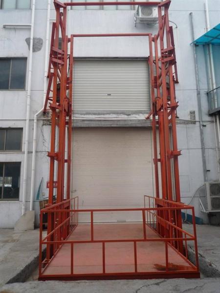 導(dǎo)軌式升降貨梯8（導(dǎo)軌式升降貨梯鋼絲繩維護(hù)）