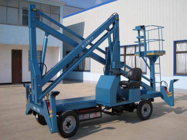 曲臂式升降機(jī)4（曲臂式升降機(jī)最高多少米）